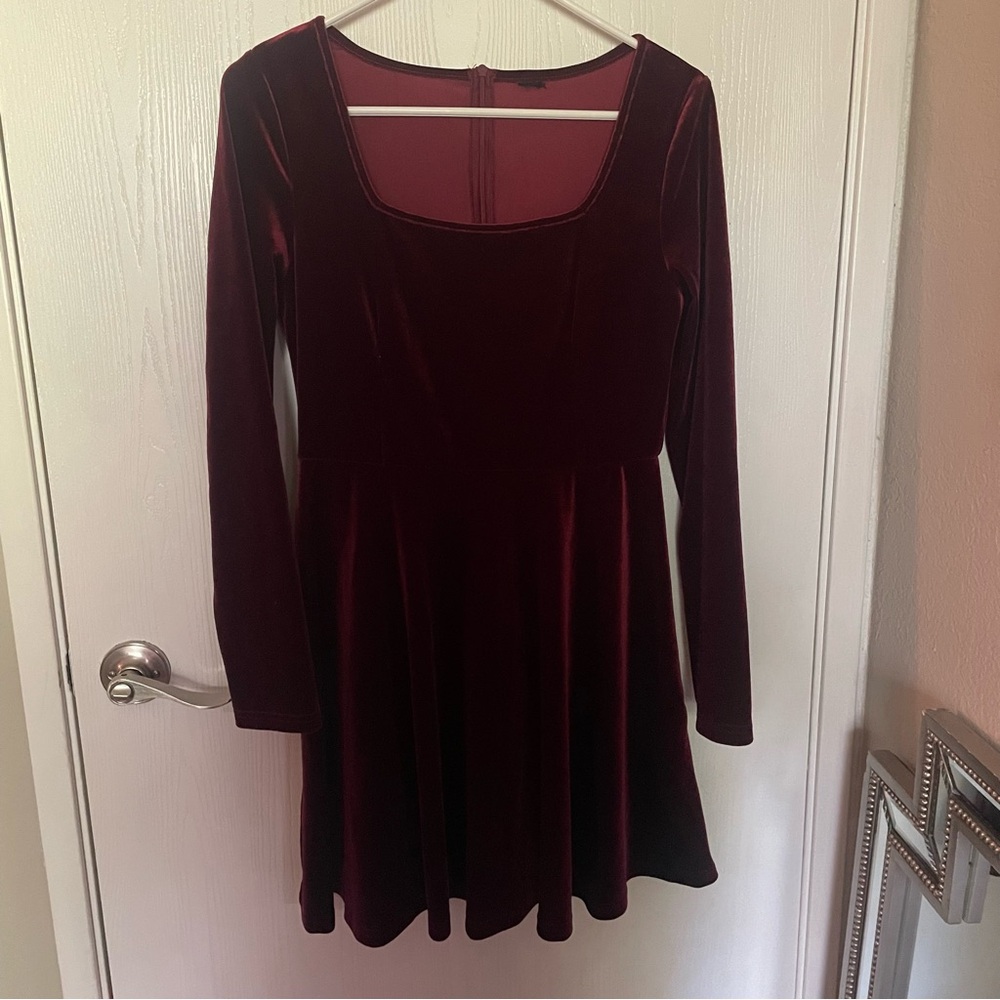 Elegant Burgundy Velvet Dress